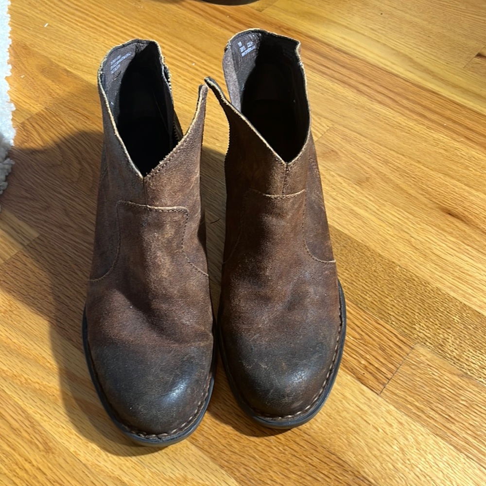 Born western bootie weathered brown W10